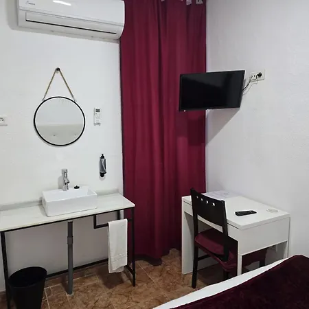 ROOMS Los MONTES-3